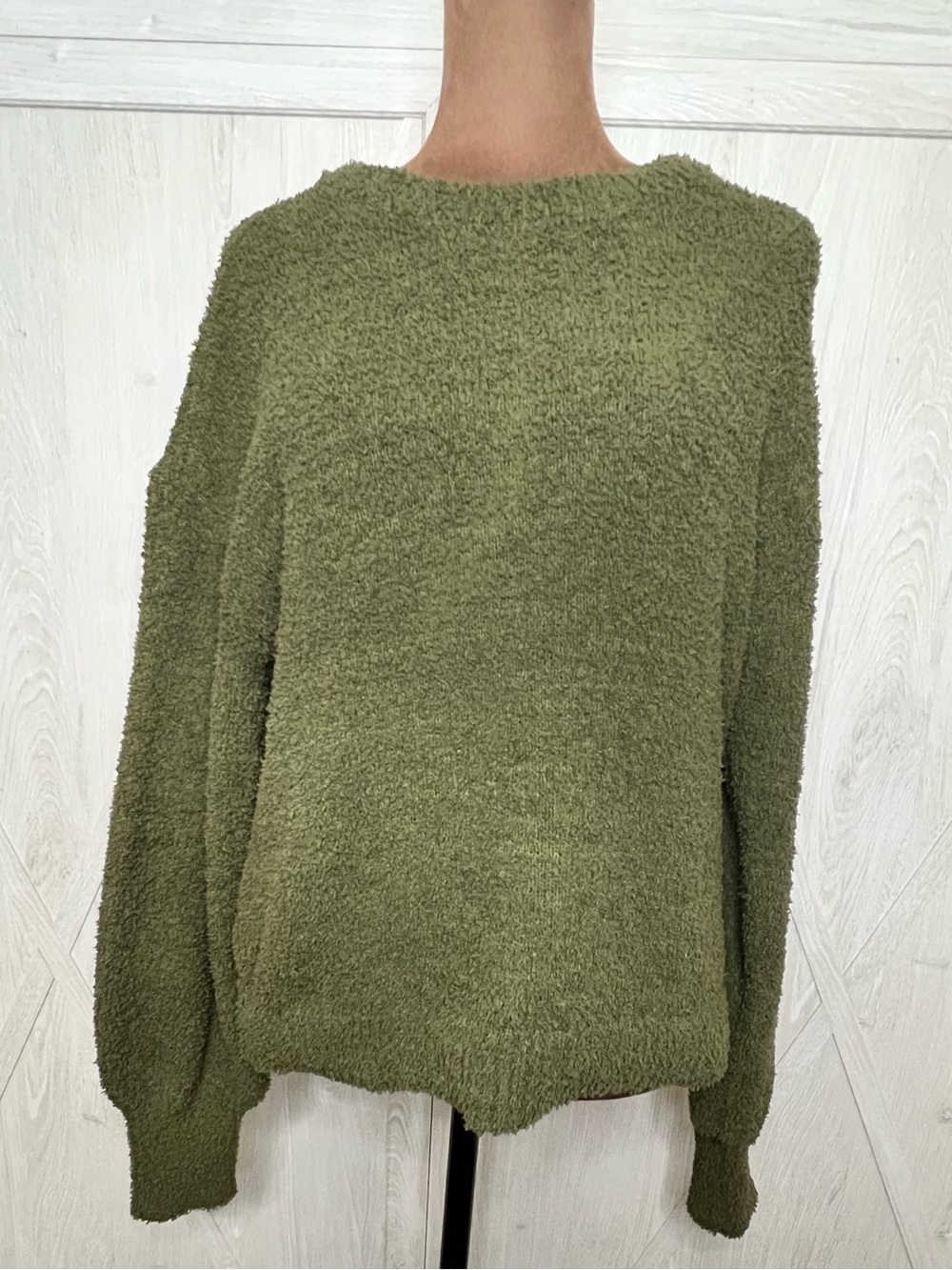 Sanctuary Olive Oil Fuzzy Plush Knit Crewneck Sweater Small